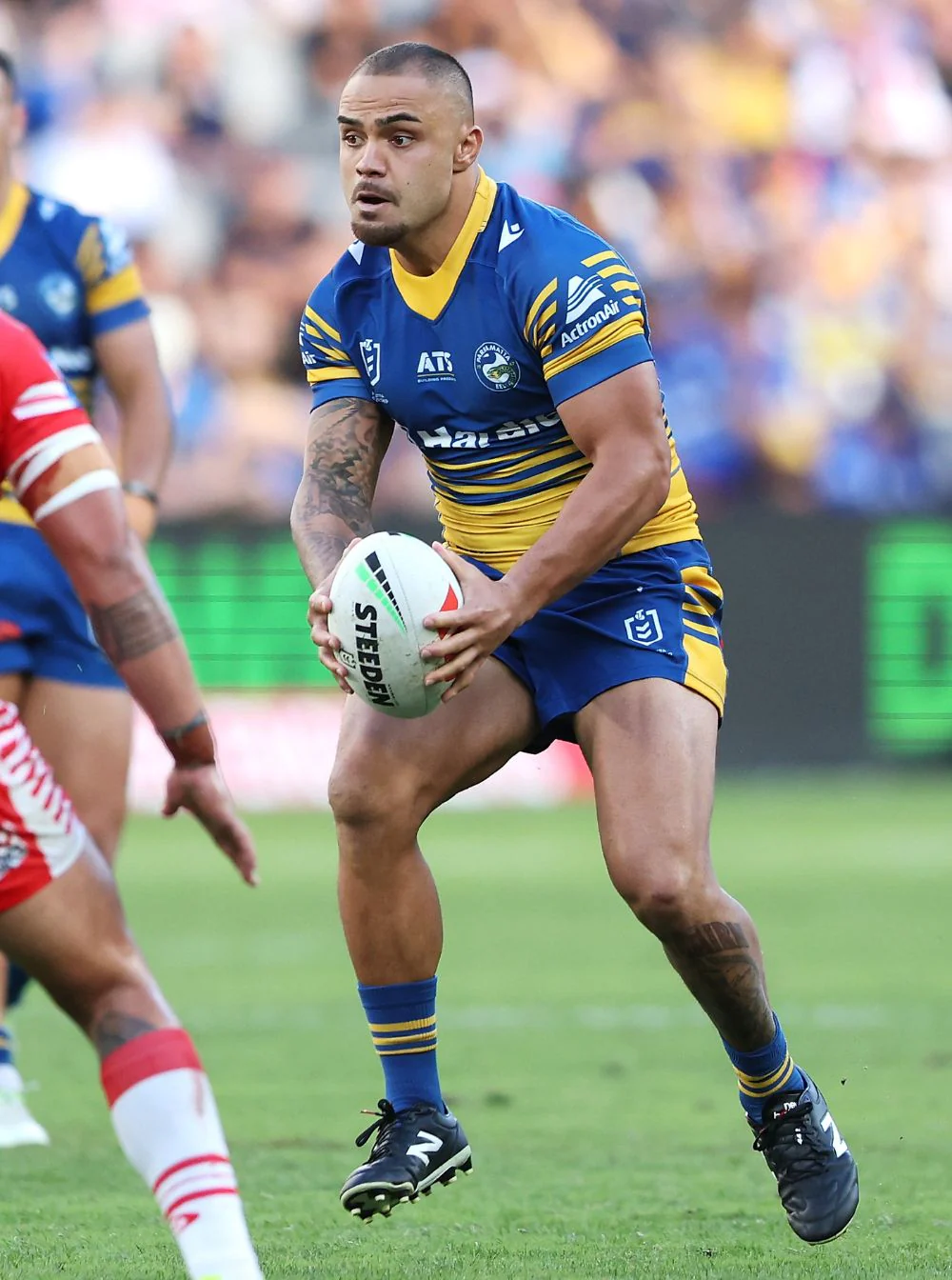 Dylan Walker worn and signed 2026 jersey & shorts - Image 4