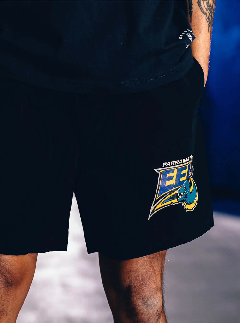 Parramatta Eels x Mitchell & Ness Badge Nylon Shorts - Image 3