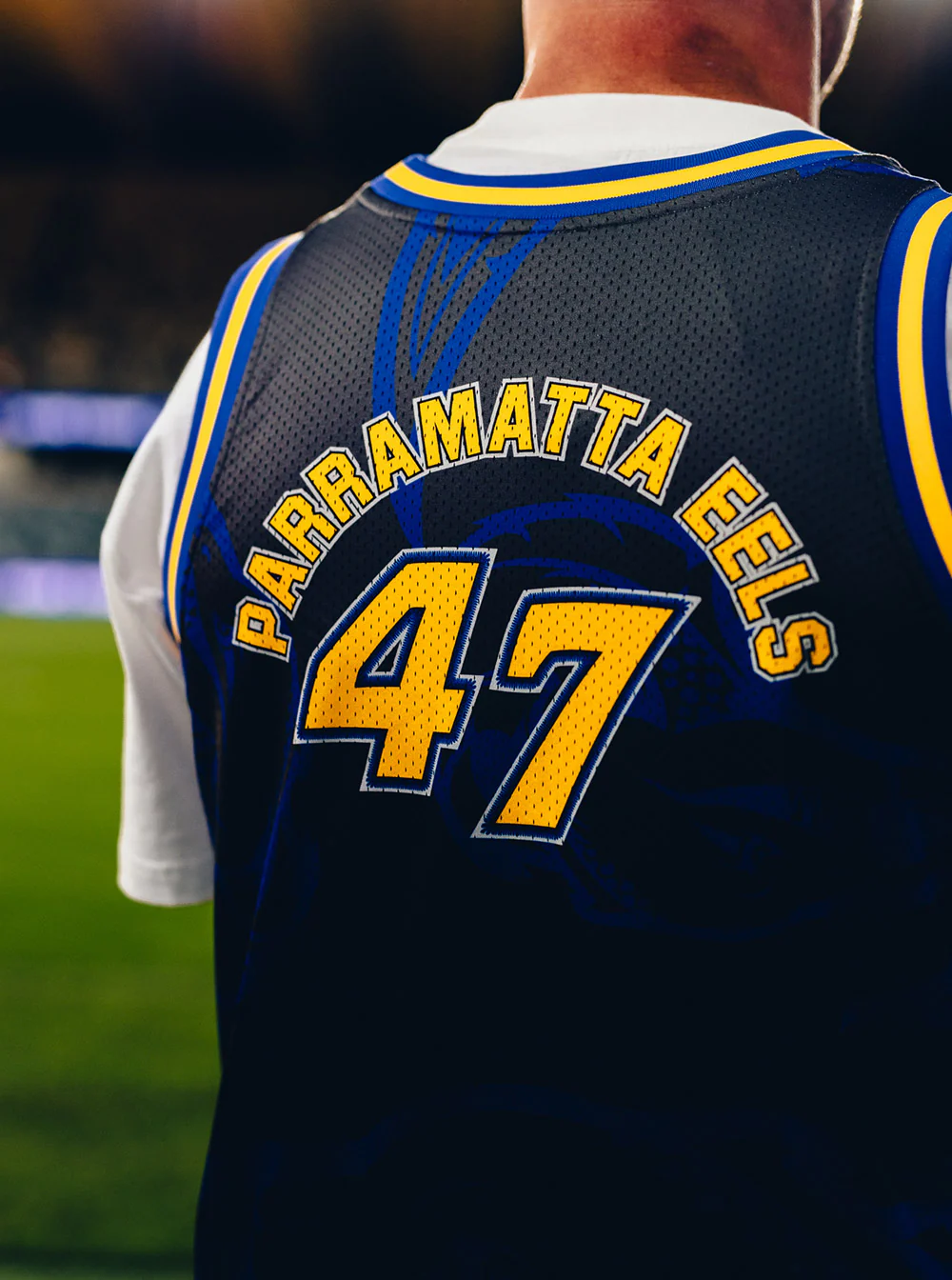 Parramatta Eels x Mitchell & Ness Patterned Basketball Jersey - Image 4