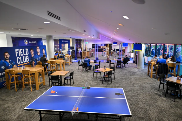 Round 24 - Eels v Cowboys - Field Club - Image 4